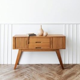 simple chair
